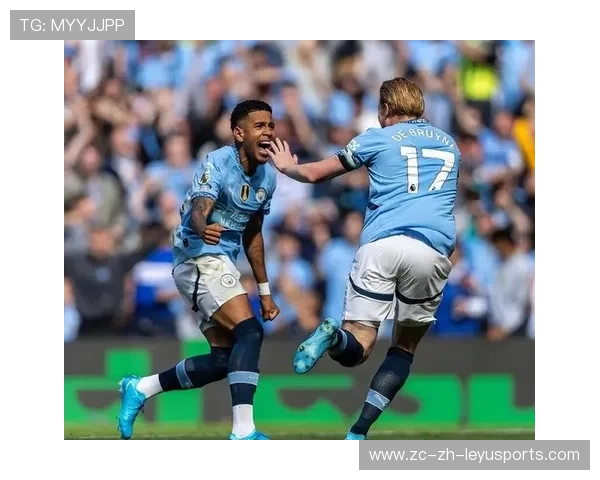 曼城像在演练训练课，对手根本摸不到球，曼城的打法